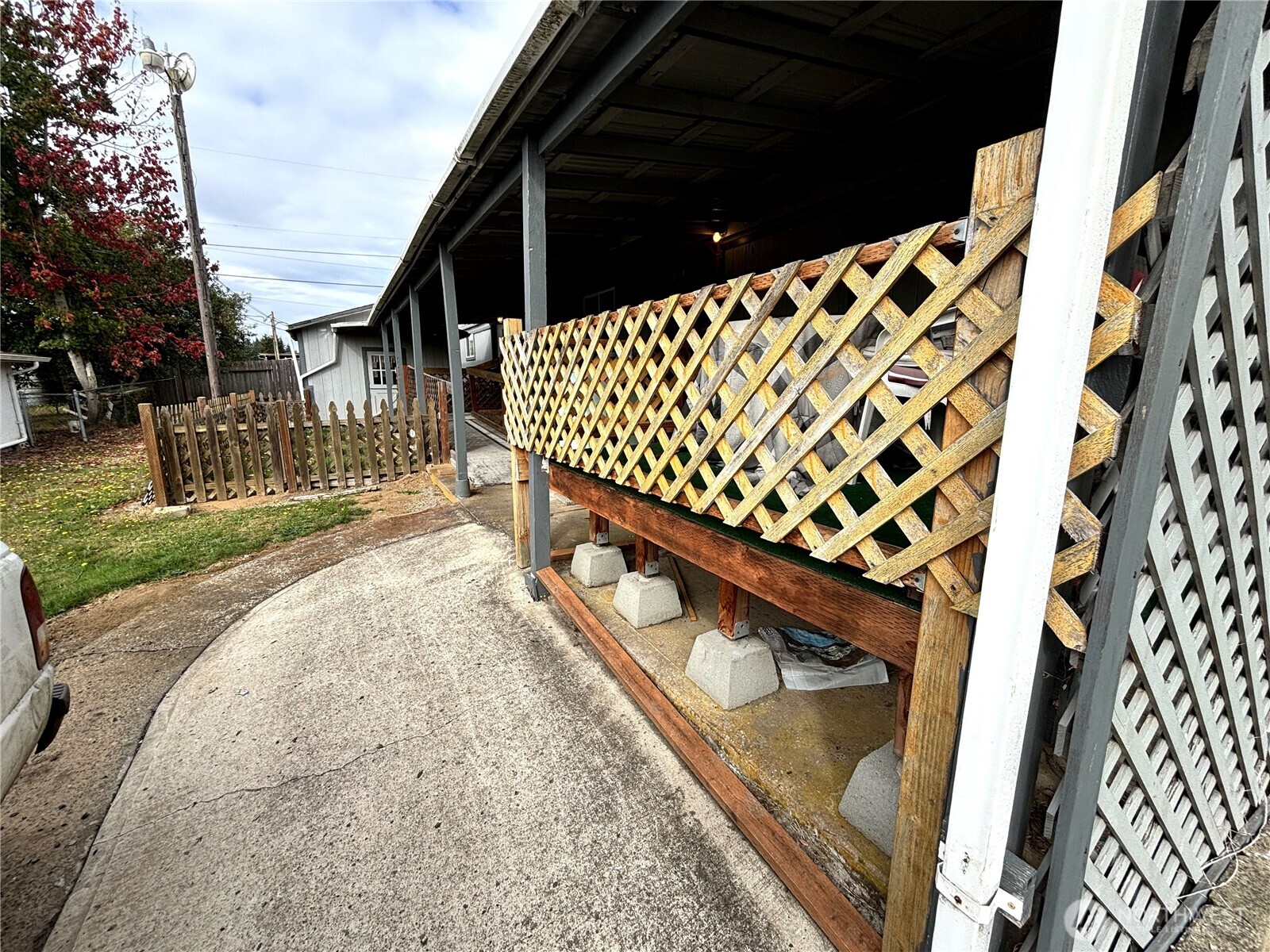 196 Jacobson Road, Unit 25 Cathlamet, WA 98612 - Photo 4 of 28 Gallery Image 4