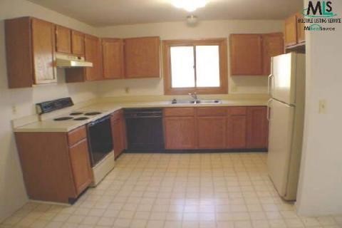 2188 Rochelle Rochester, MI 48309 - Photo 4 of 4 659187-3.JPG