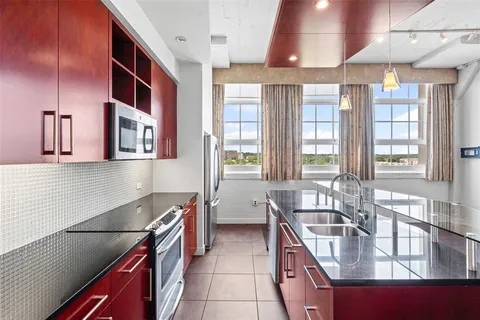 $259,000 | 2600 West 7th Street, Unit 1535, Fort Worth, TX 76107