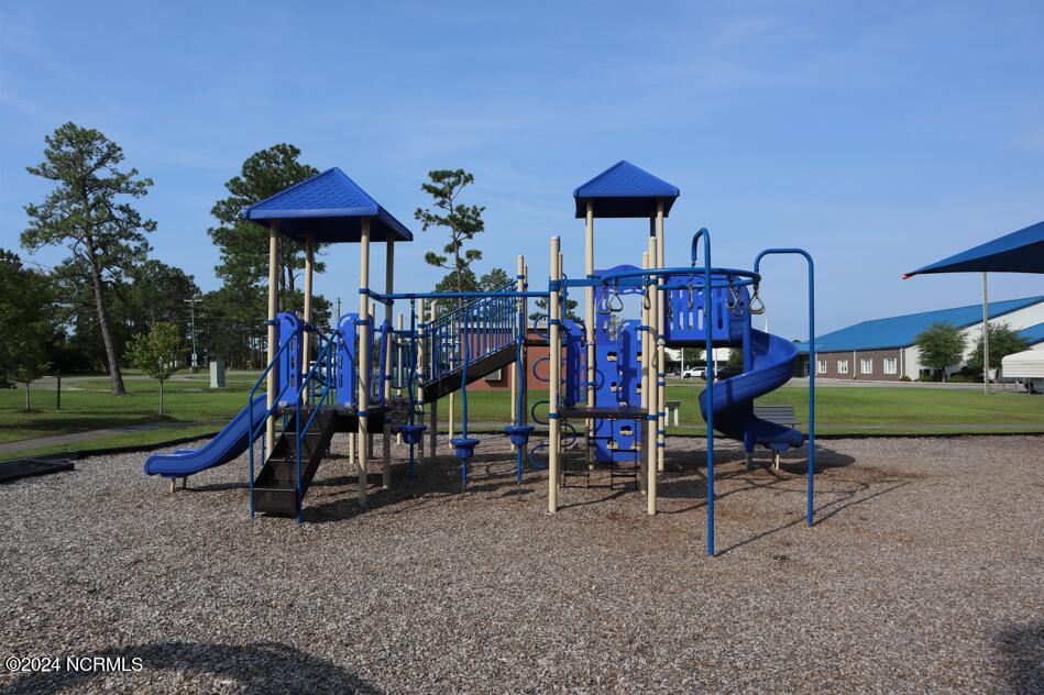 1854 Salisbury Road Southport, NC 28461 - Photo 18 of 39 Boiling Spring Lake Amenities