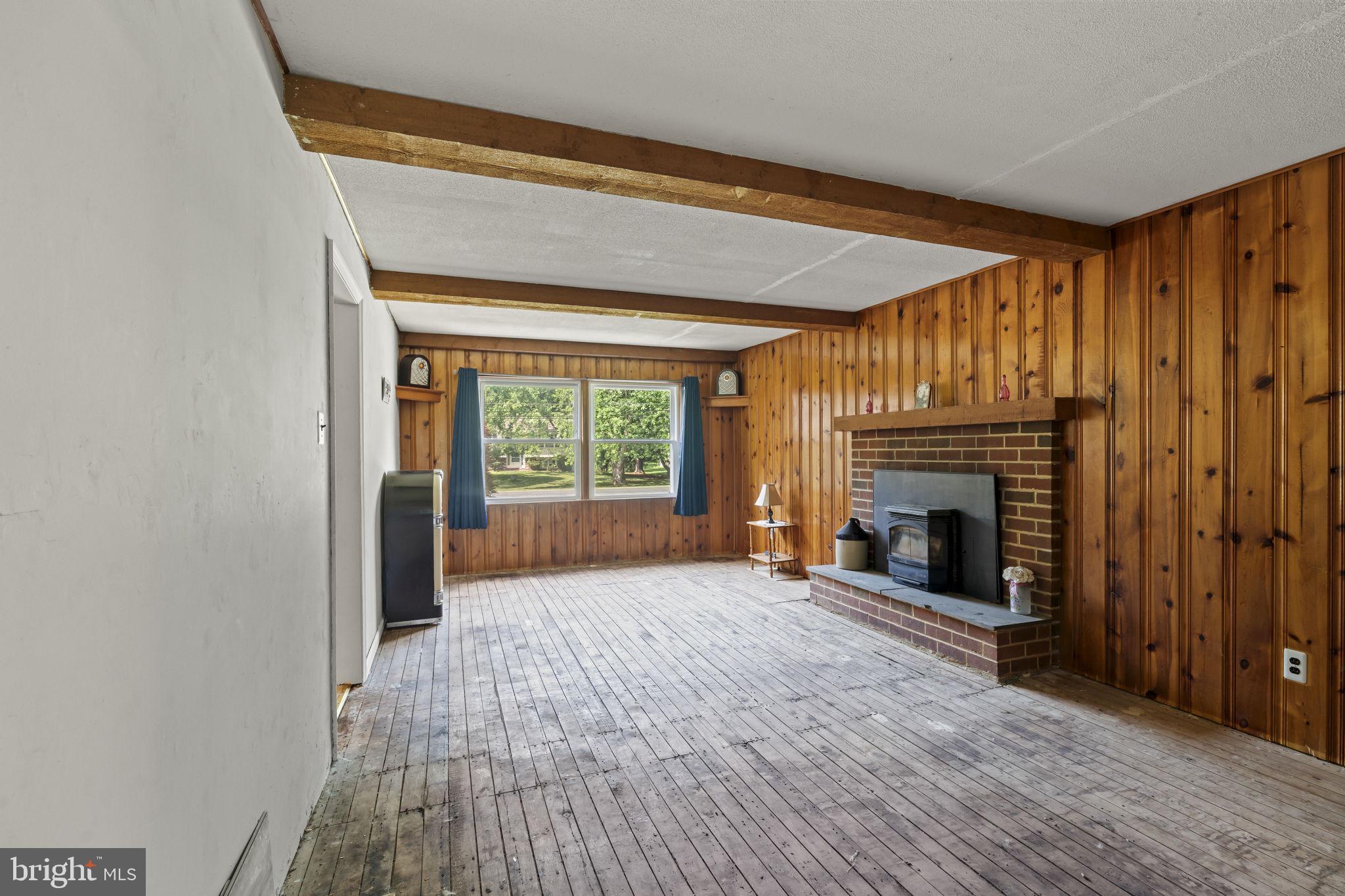 2029 East Cedarville Road Pottstown, PA 19465 - Photo 7 of 44