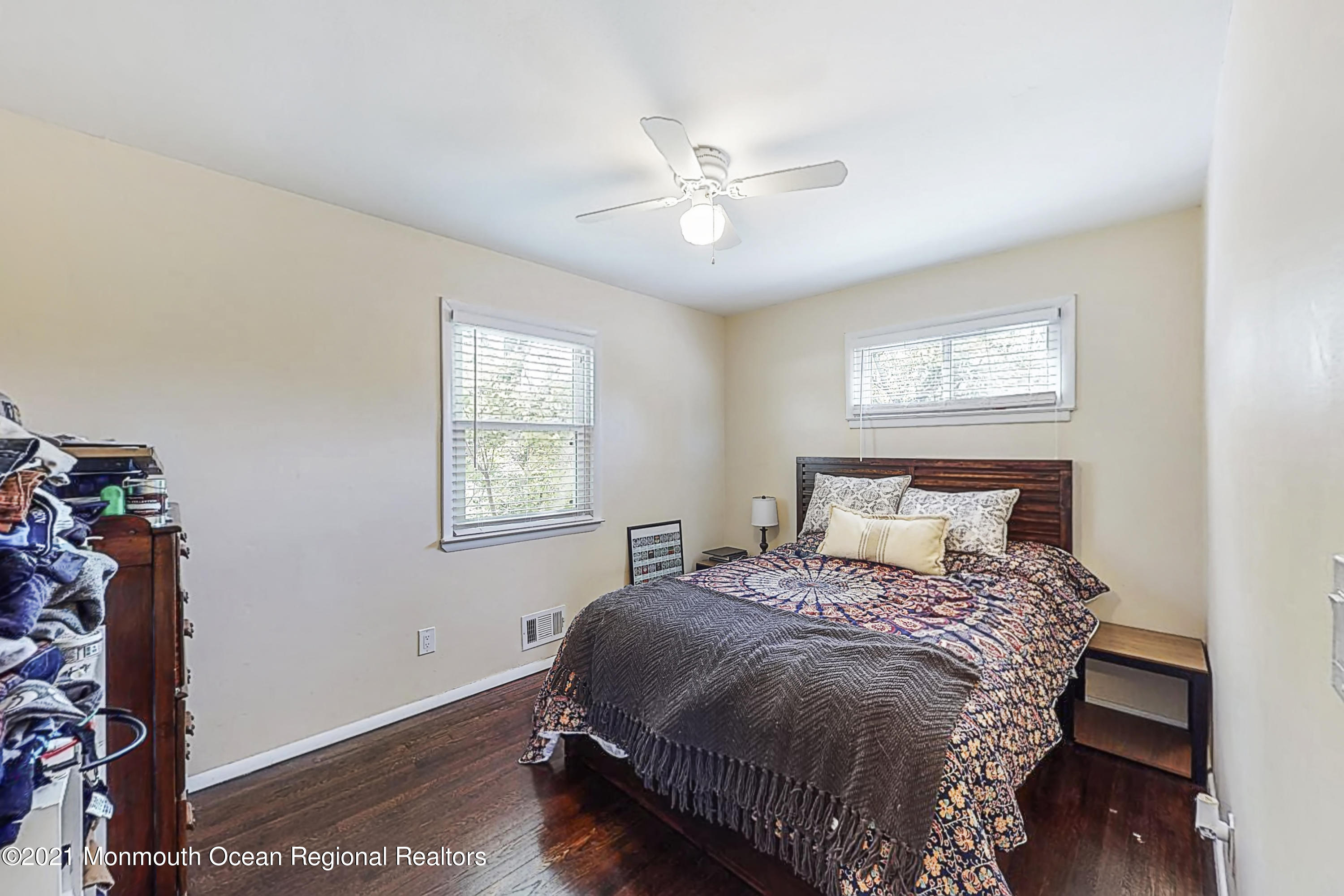 342 Stinson Road Brick, NJ 08723 - Photo 10 of 24 a bedroom with a bed and a window