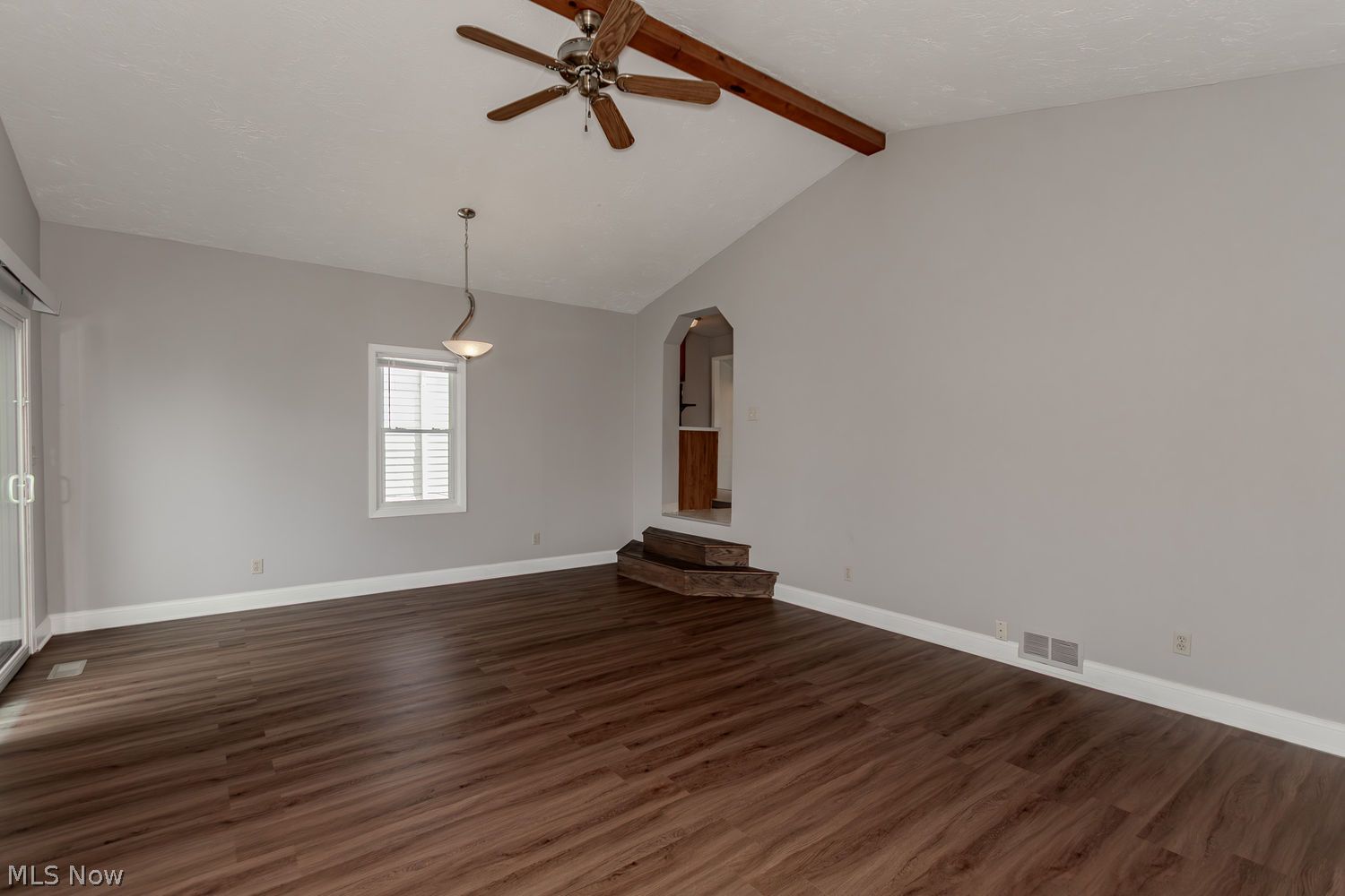 1640 Douglas Road Wickliffe, OH 44092 - Photo 11 of 39