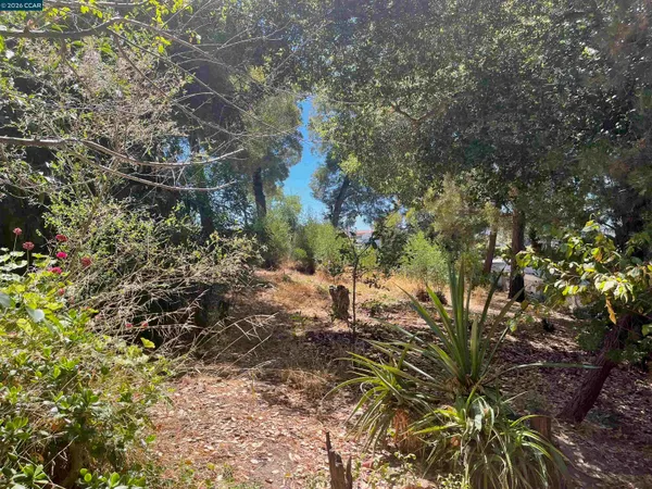 $199,000 | 1930 East 30th Street, Oakland, CA 94606