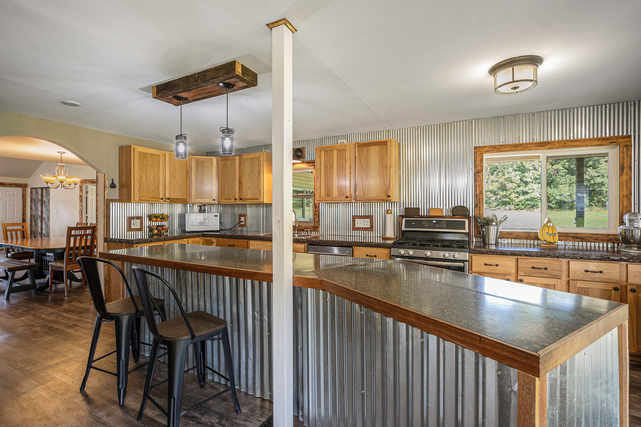 9588 Bellevue Road Battle Creek, MI 49014 - Photo 7 of 39 kitchen