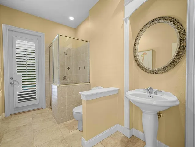 $950,000 | 565 Whisper Woods Drive, Lakeland, FL 33813