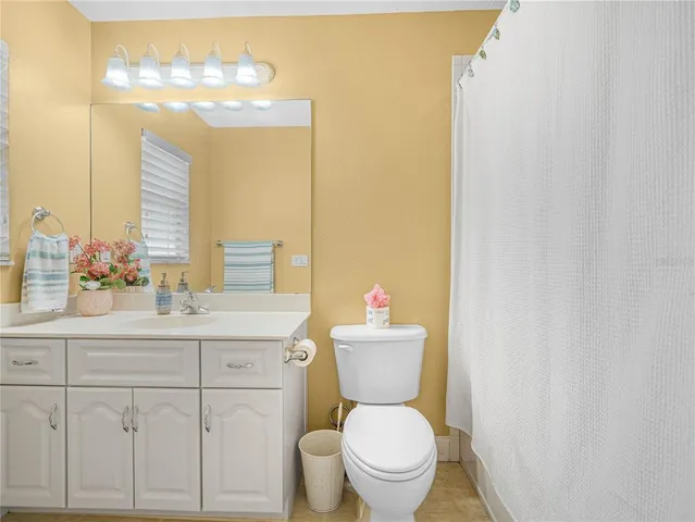 $950,000 | 565 Whisper Woods Drive, Lakeland, FL 33813