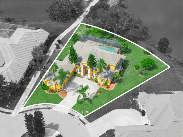 $950,000 | 565 Whisper Woods Drive, Lakeland, FL 33813