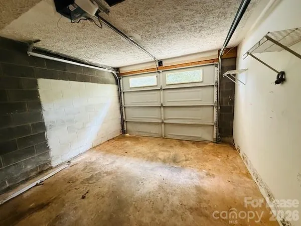 $2,000 | 23 44th Ave Place Northeast, Hickory, NC 28601