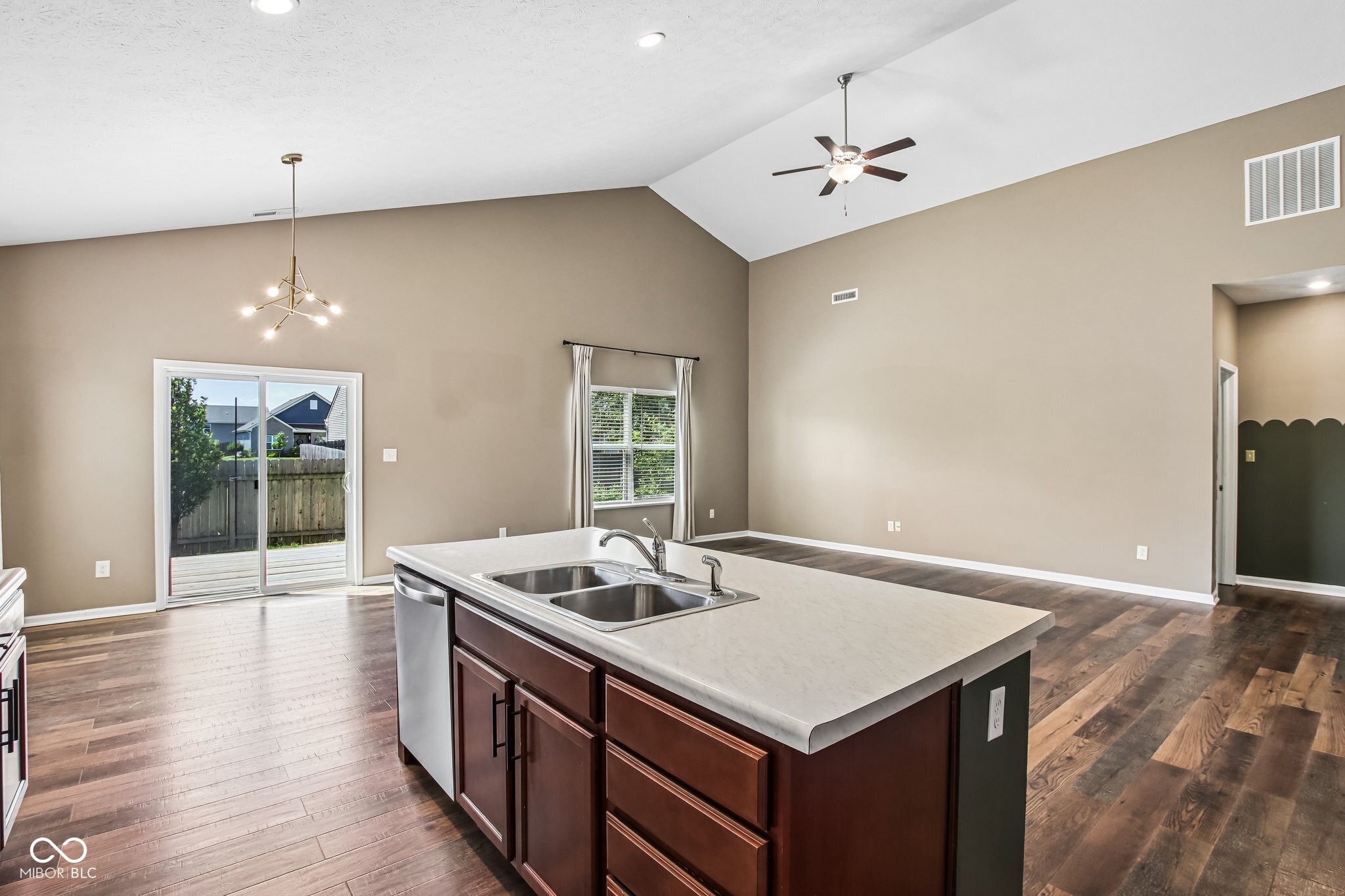 6627 Mayapple Drive Pendleton, IN 46064 - Photo 8 of 35