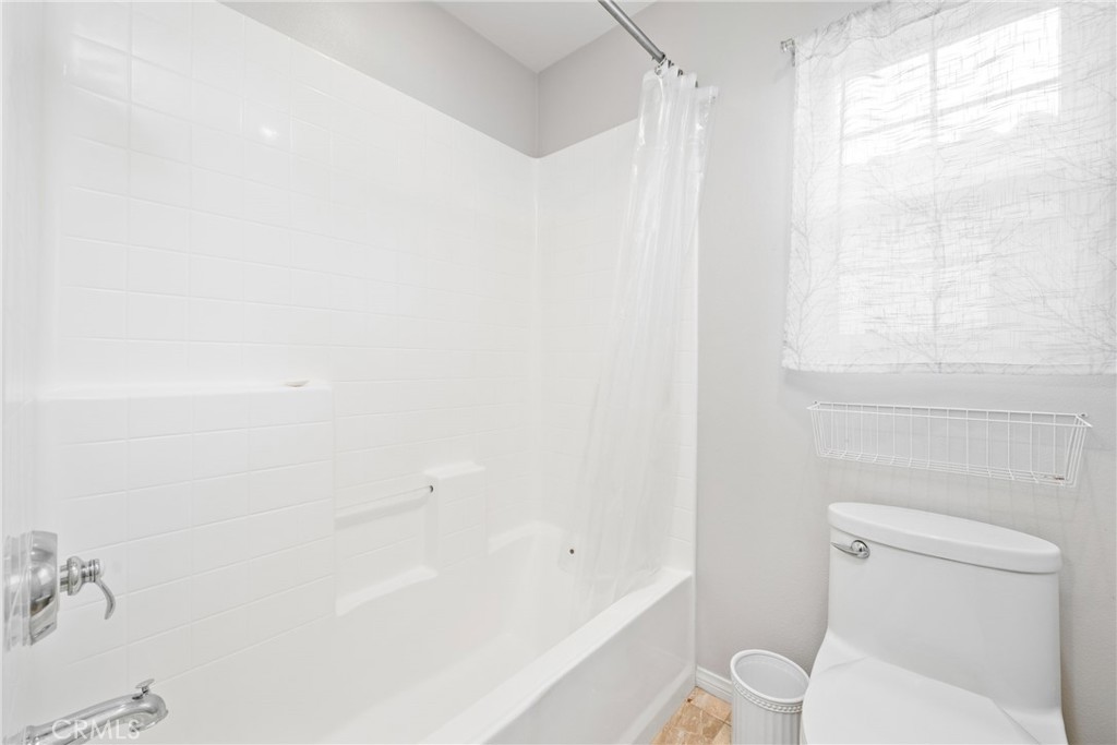 21 Gardenpath Irvine, CA 92603 - Photo 20 of 42