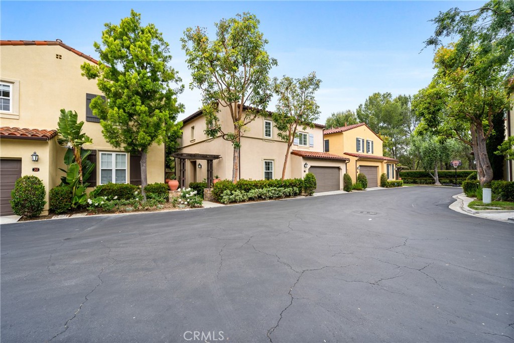 21 Gardenpath Irvine, CA 92603 - Photo 28 of 42