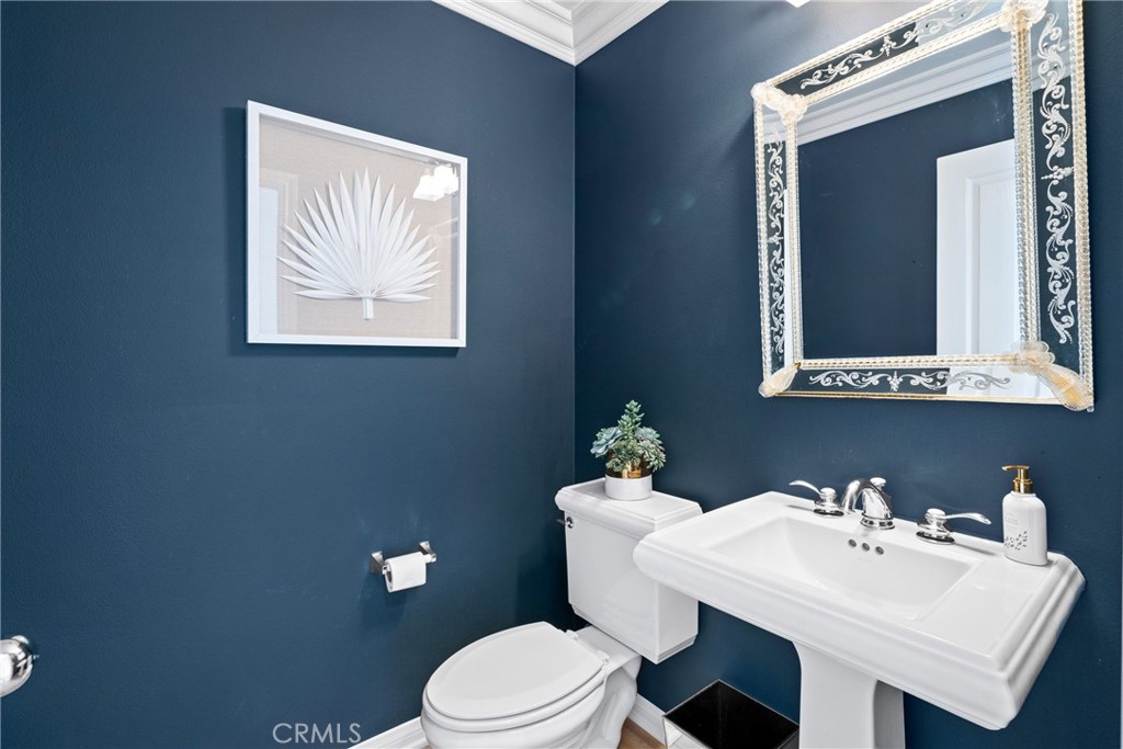 21 Gardenpath Irvine, CA 92603 - Photo 10 of 42