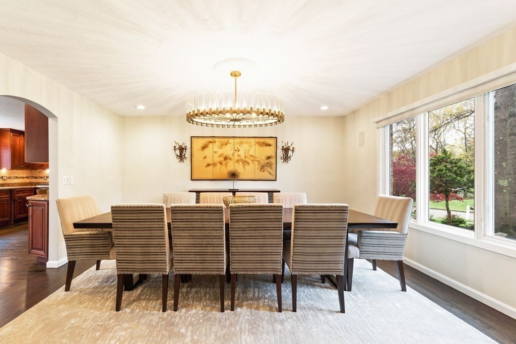 7 Kings Road Sharon, MA 02067 - Photo 18 of 41 a view of a livingroom with furniture