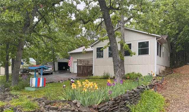 $200,000 | 33307 Bittner Drive, Warsaw, MO 65355