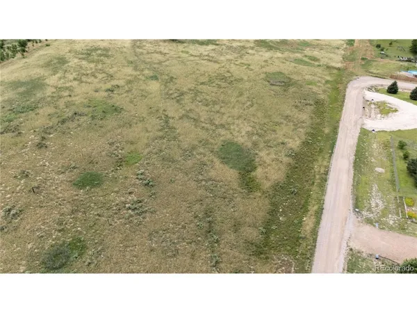 a black and white photo of a city