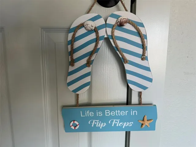 $4,200 | 5006 Starfish Drive Southeast, Unit A, St. Petersburg, FL 33705