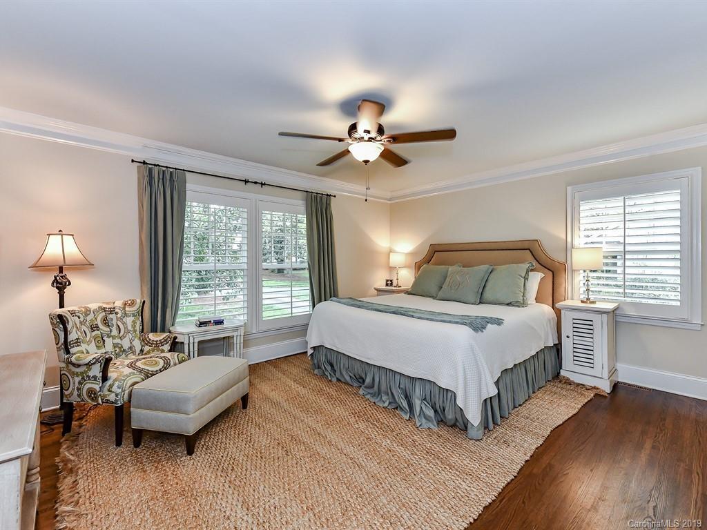 3110 Ferncliff Road Charlotte, NC 28211 - Photo 20 of 41 a bed room with a bed and a couch
