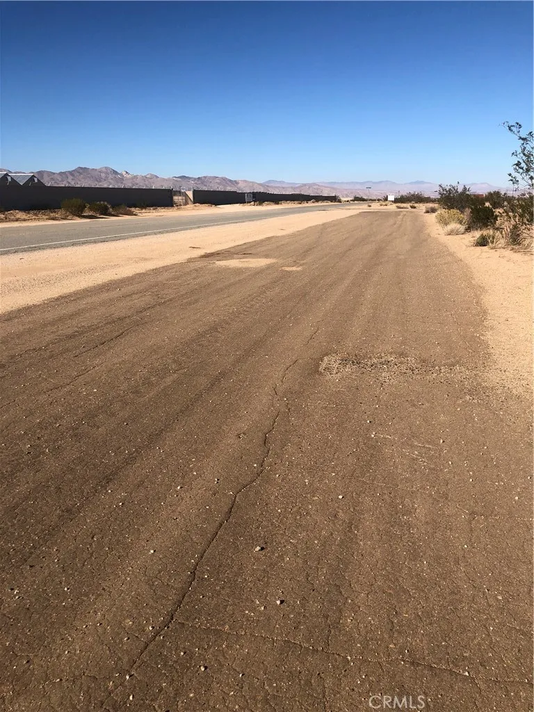 0 Mitchell Boulevard Edwards, CA 93523 - Photo 7 of 14 Frontage Road Looking Towards Right