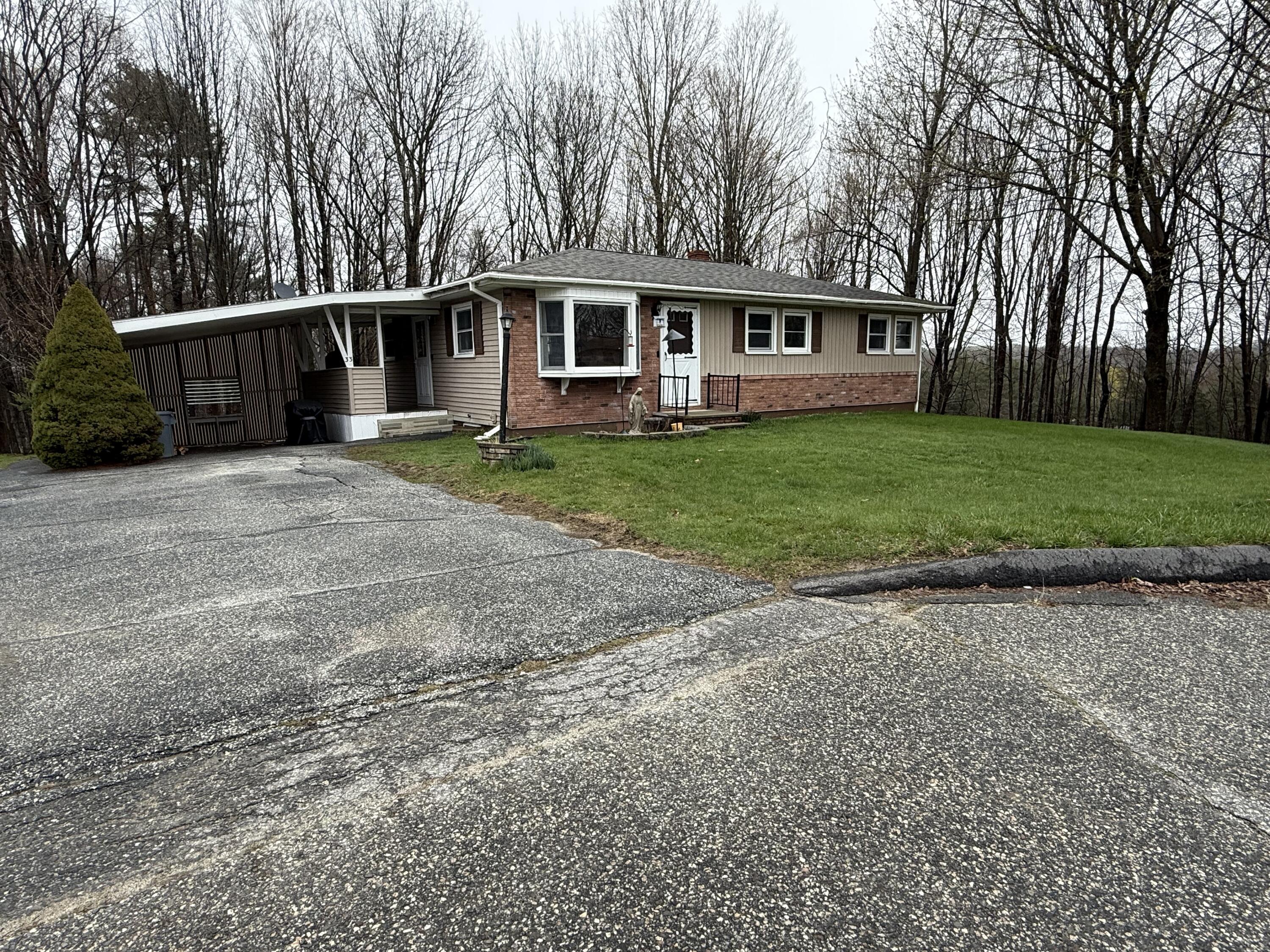 33 Garcelon Street Lewiston, ME 04240 - Photo 29 of 30 IMG_4563