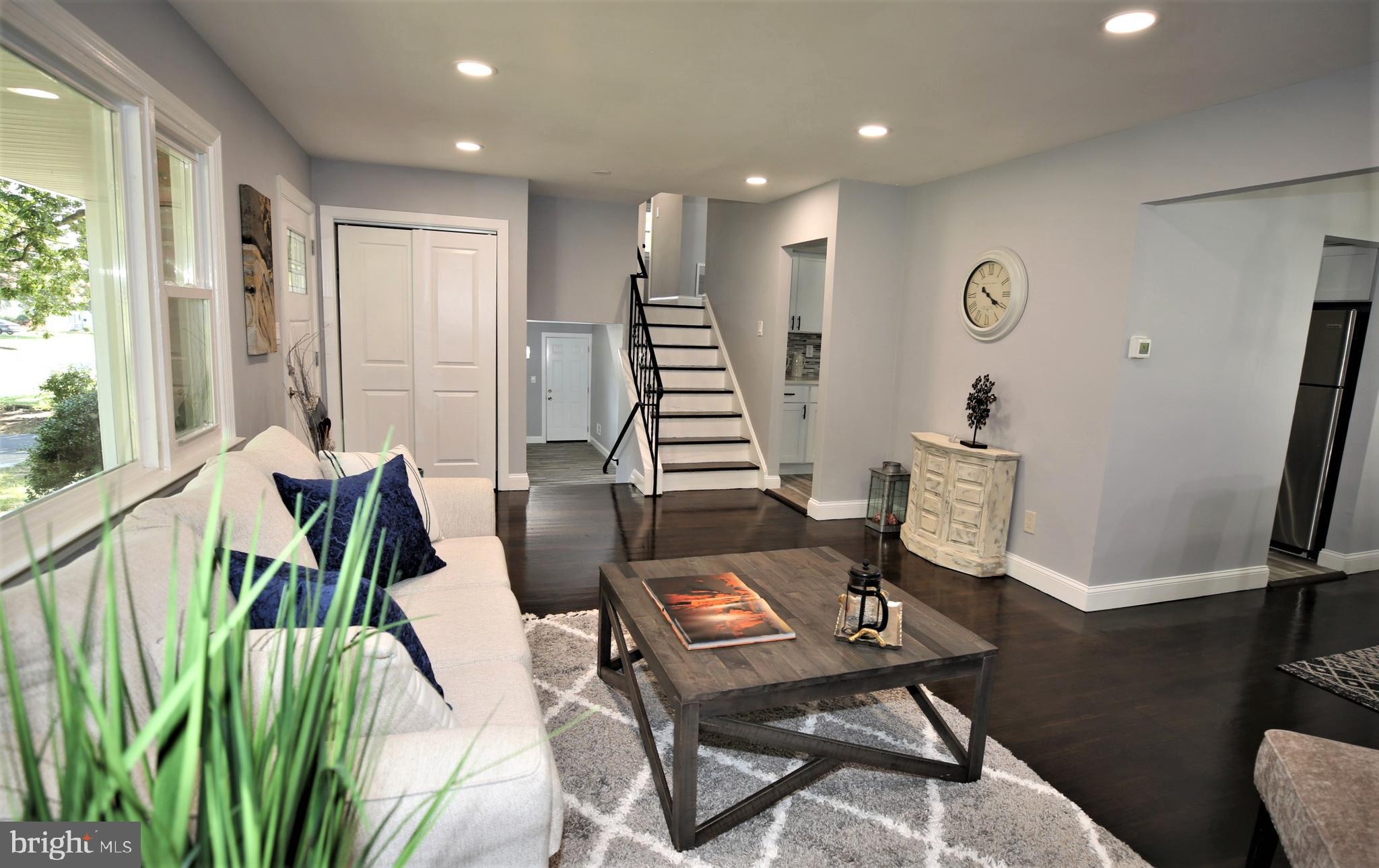 1199 Lower Ferry Road Ewing, NJ 08618 - Photo 5 of 29