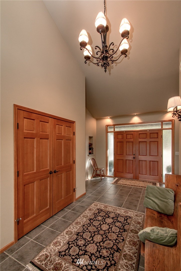 2988 Lambert Road Cle Elum, WA 98922 - Photo 3 of 25 Gallery Image 3