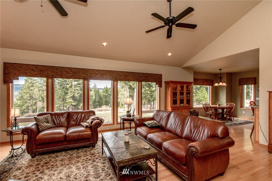 2988 Lambert Road Cle Elum, WA 98922 - Photo 4 of 25 Gallery Image 4