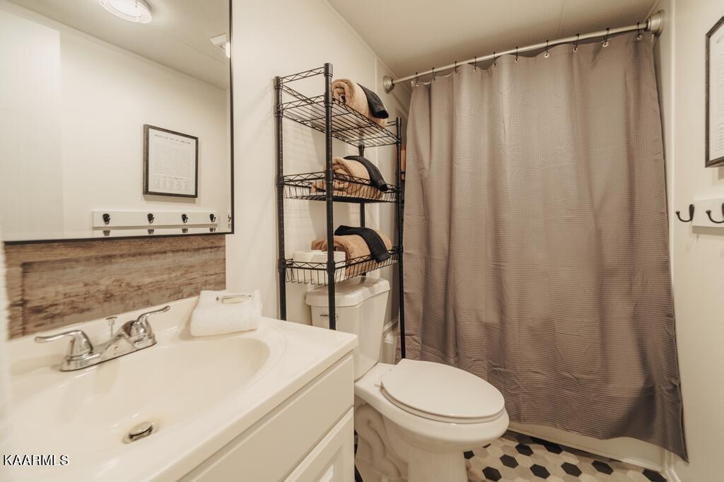 1391 Gists Creek Road Sevierville, TN 37876 - Photo 14 of 18 A7300563-HDR