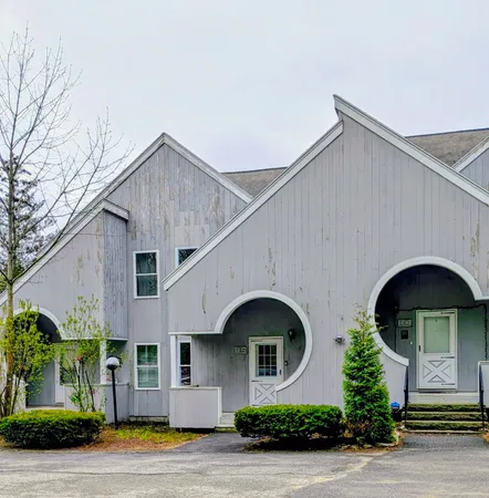 $289,900 | 55 Tenney Mountain Road, Unit 5, Plymouth, NH 03264