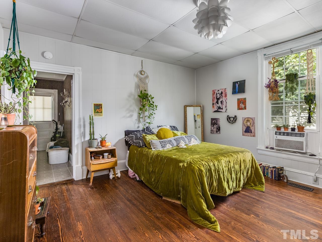 508 Tilden Street, Unit 1 Raleigh, NC 27605 - Photo 14 of 16 Gallery Image 14