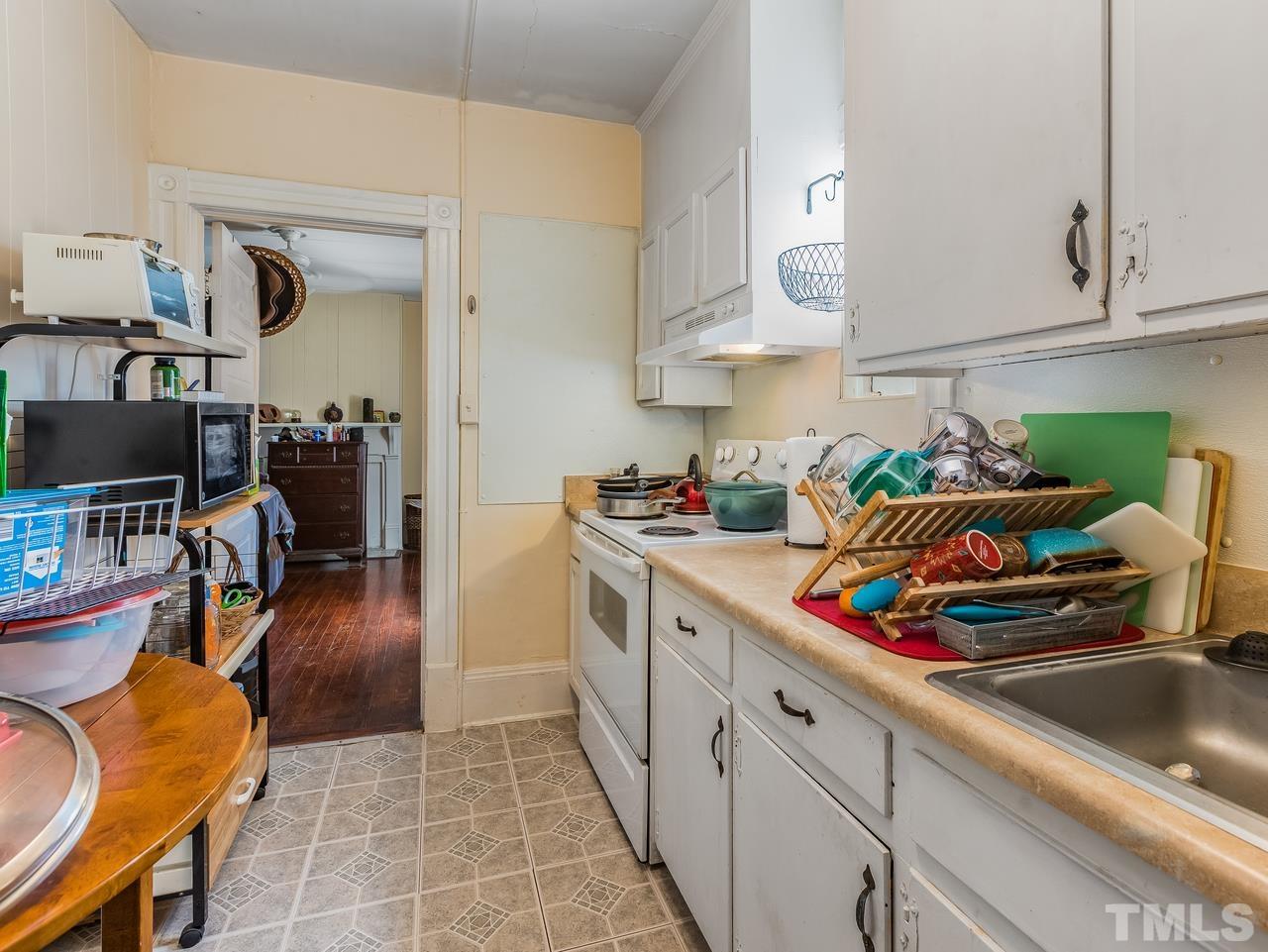 508 Tilden Street, Unit 1 Raleigh, NC 27605 - Photo 7 of 16 Gallery Image 7