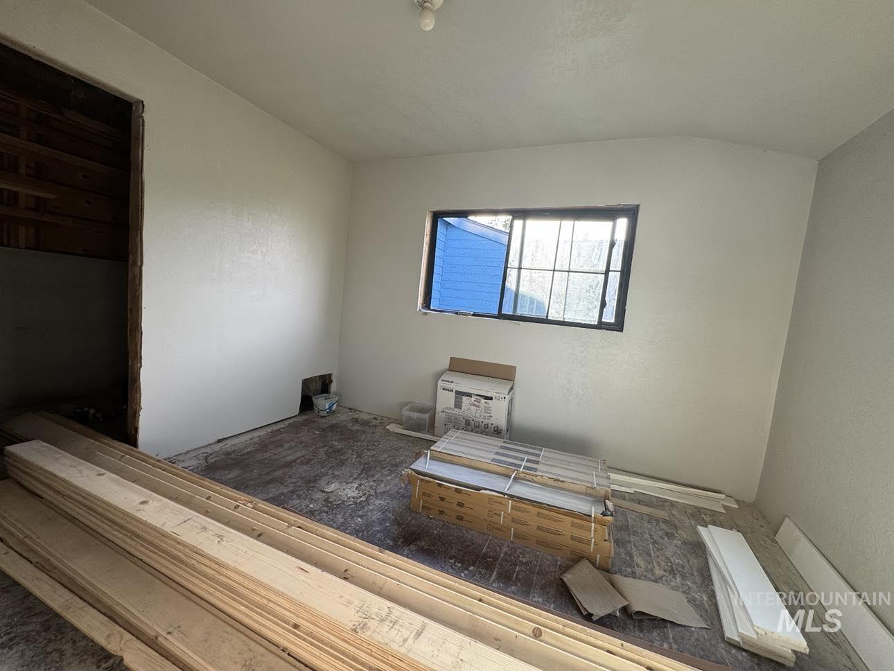 40336 Sr 129 Anatone, WA 99401 - Photo 20 of 29 View of empty room