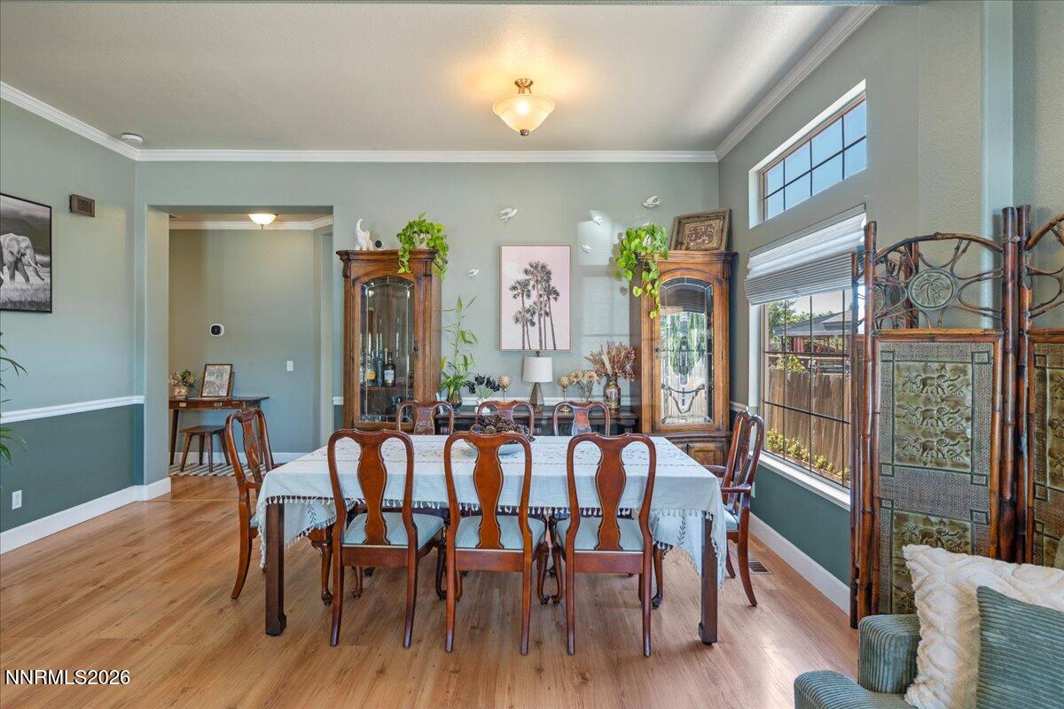 7931 Zinfandel Drive Reno, NV 89506 - Photo 7 of 44 Dining Room