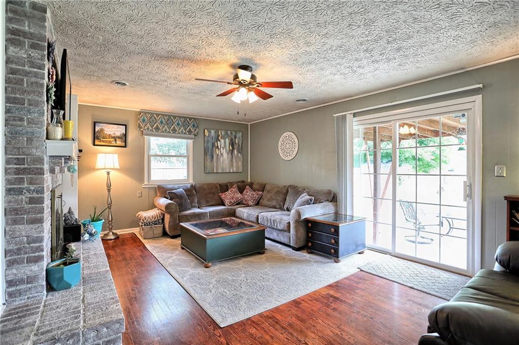 4355 Clifford Road Brownsburg, IN 46112 - Photo 11 of 29 Gallery Image 11