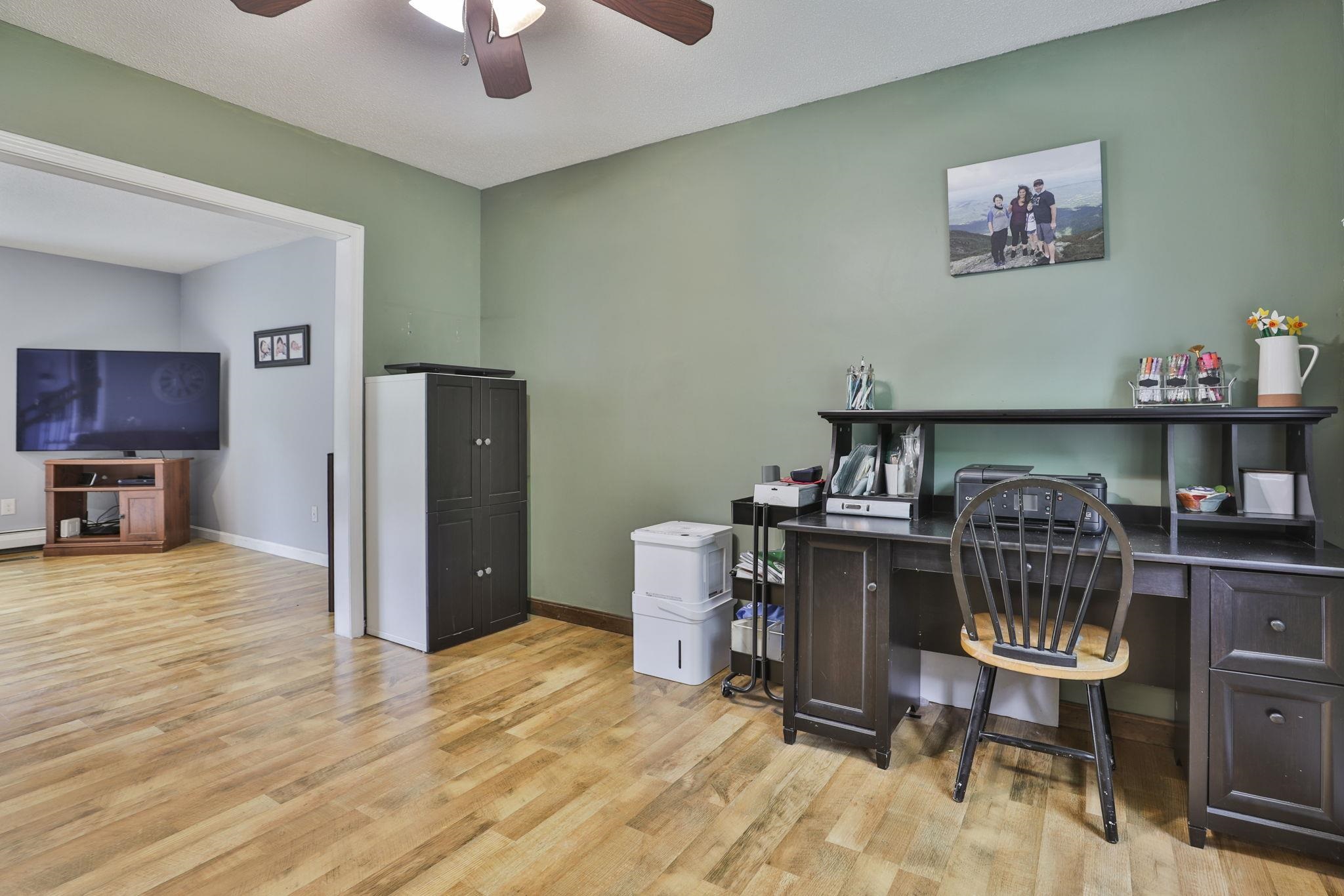 15 Castle Hill Road Pelham, NH 03076 - Photo 22 of 47