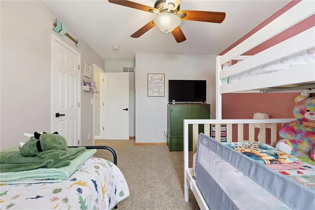 $325,000 | 2708 Hickory Court, Tonganoxie, KS 66086