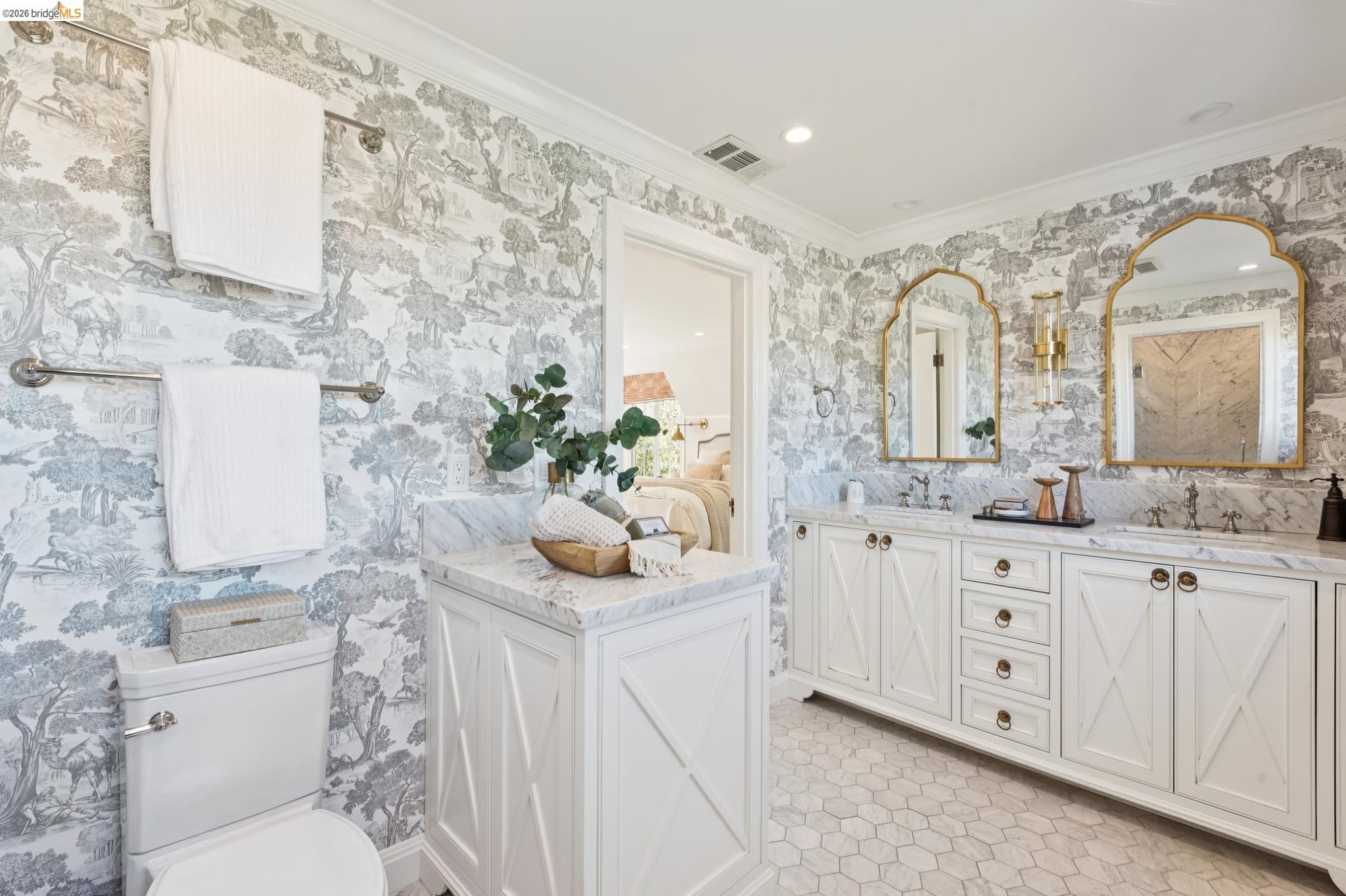 906 Paramount Road Oakland, CA 94610 - Photo 21 of 60