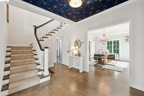 $1,998,000 | 906 Paramount Road, Oakland, CA 94610