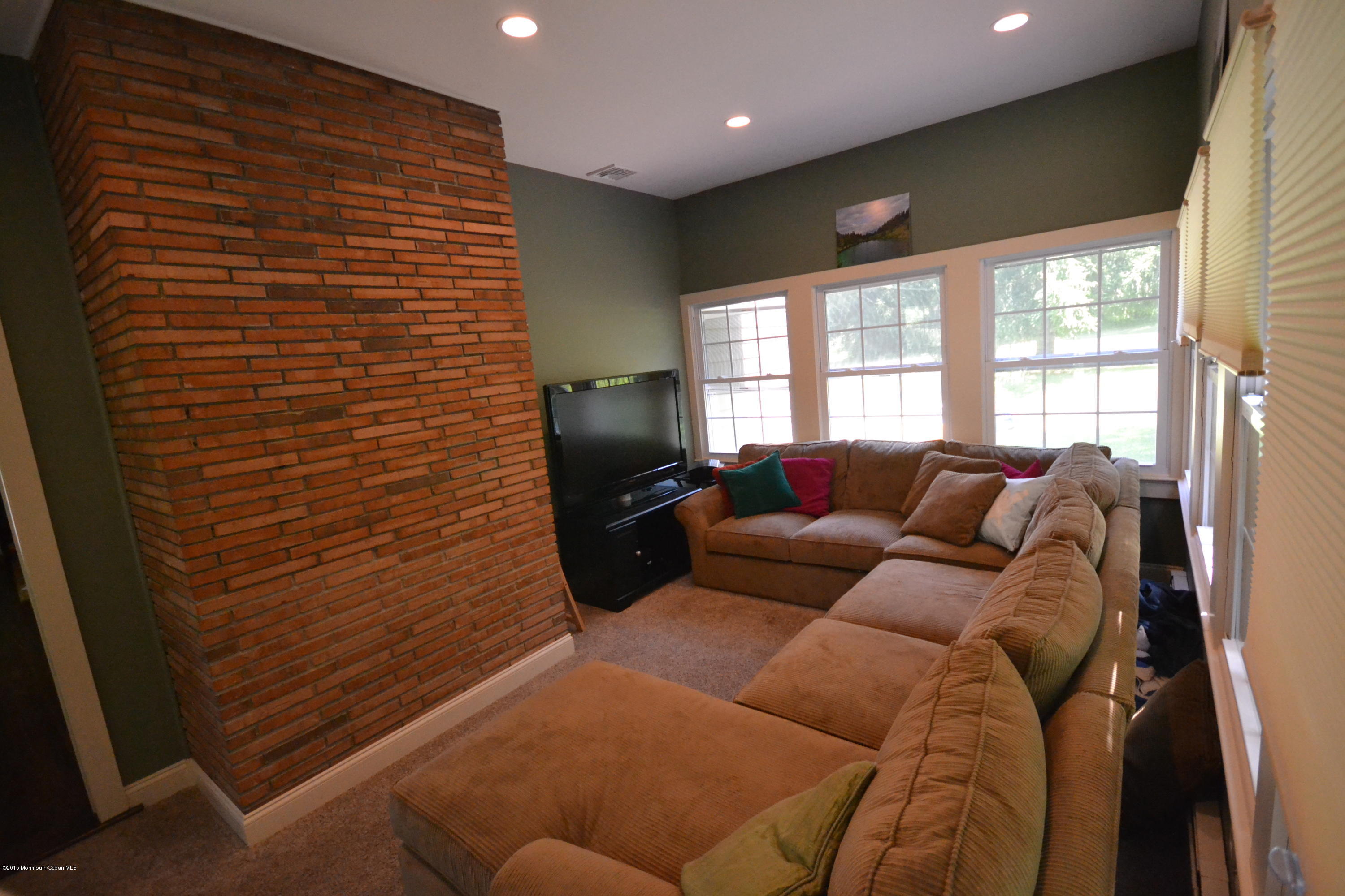 4 Spring Lane Warren, NJ 07059 - Photo 11 of 22 a living room with furniture and a flat screen tv