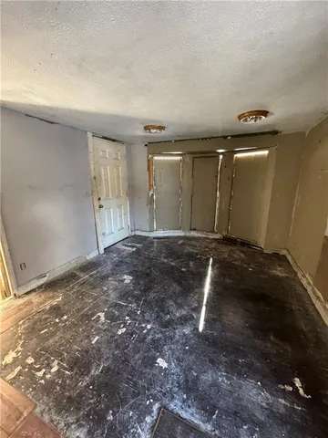 $249,900 | 563 East Park Street, Olathe, KS 66061