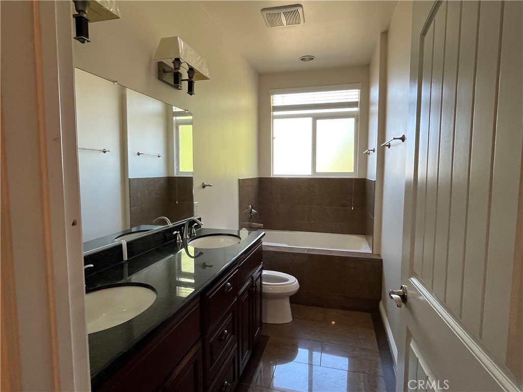 2428 Oneida Street Pasadena, CA 91107 - Photo 17 of 22