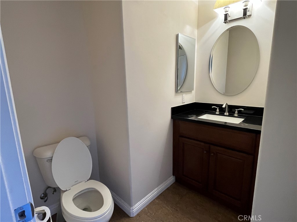 2428 Oneida Street Pasadena, CA 91107 - Photo 8 of 22