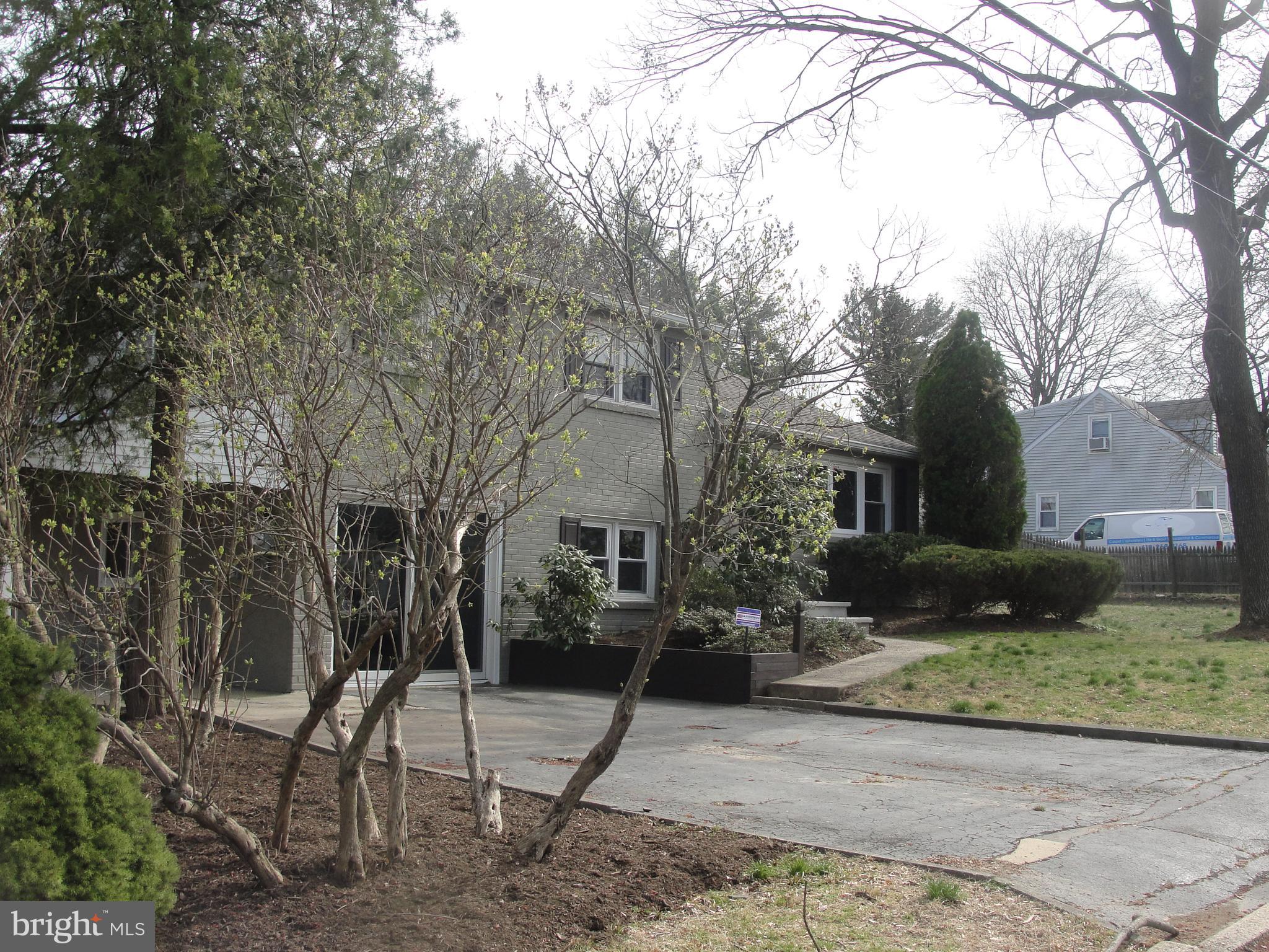 425 Madison Road Willow Grove, PA 19090 - Photo 4 of 33 Gallery Image 4