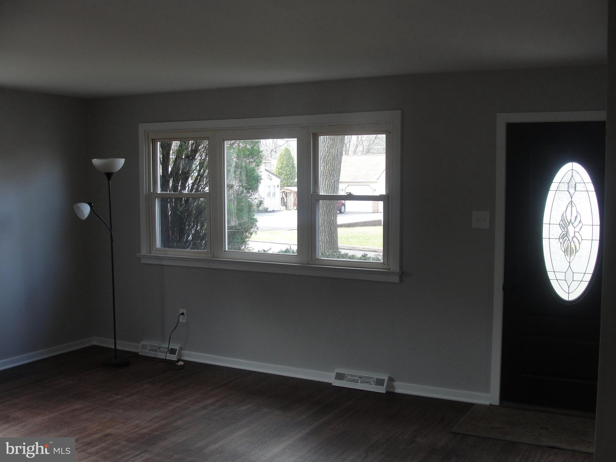 425 Madison Road Willow Grove, PA 19090 - Photo 9 of 33 Gallery Image 9