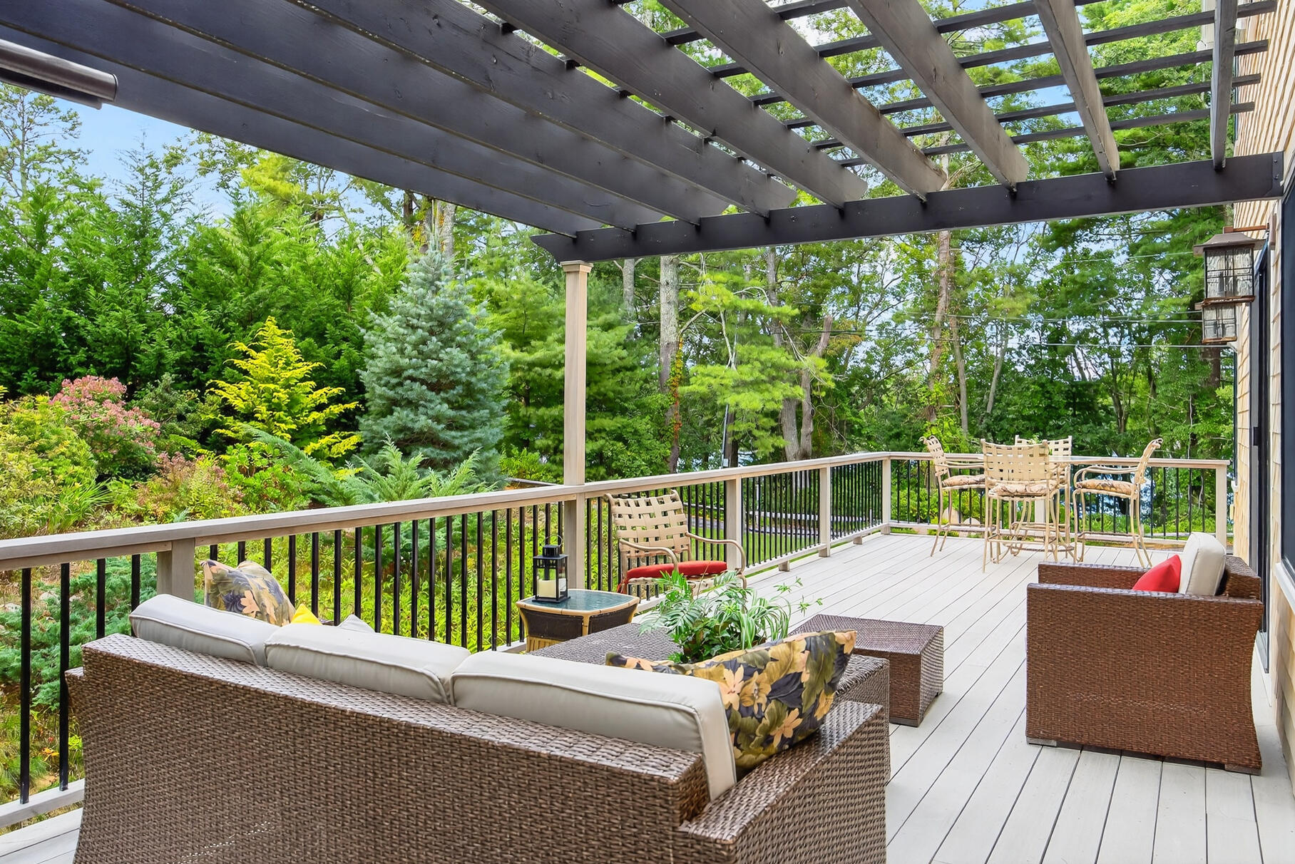 105 Bay Road Cotuit, MA 02635 - Photo 11 of 47 124_9L4A8603