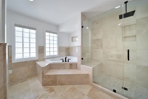 $3,598,000 | 11407 Holidan Way, Hedwig Village, TX 77024