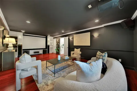 $3,598,000 | 11407 Holidan Way, Hedwig Village, TX 77024