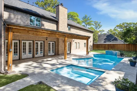 $3,598,000 | 11407 Holidan Way, Hedwig Village, TX 77024
