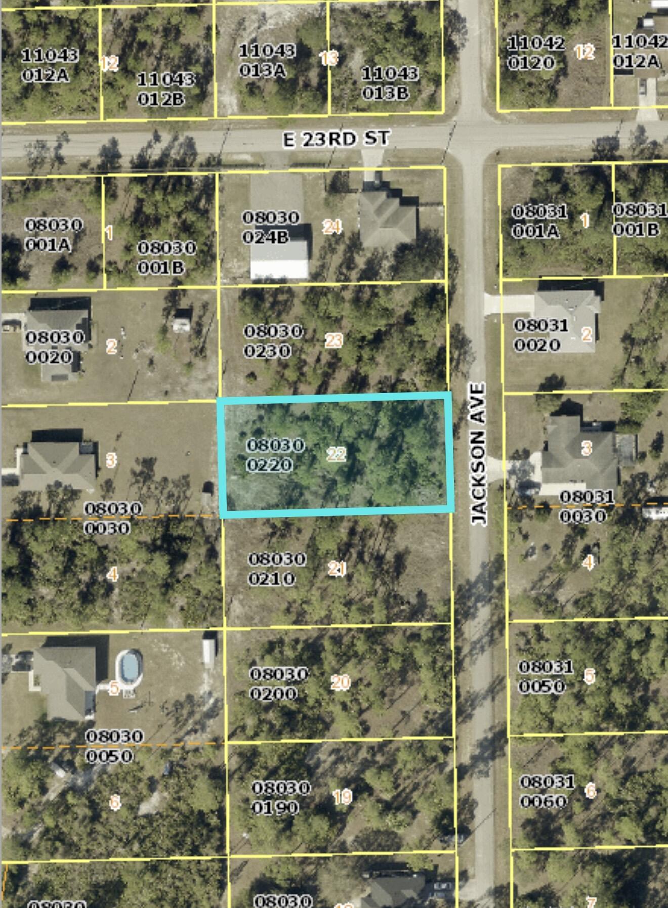 2219 Jackson Avenue Alva, FL 33920 - Photo 2 of 5 IMG_5503