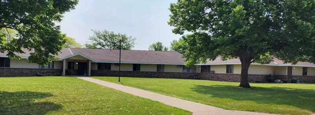 $675 | 551 Lakeview Road, Unit 20, Heron Lake, MN 56137